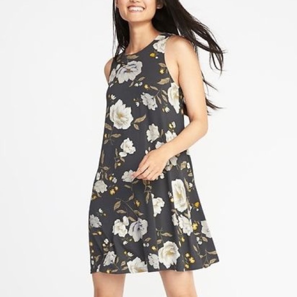 🌼floral sleeveless dress